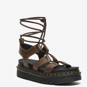Nartilla dr. Martens brown lace up sandals